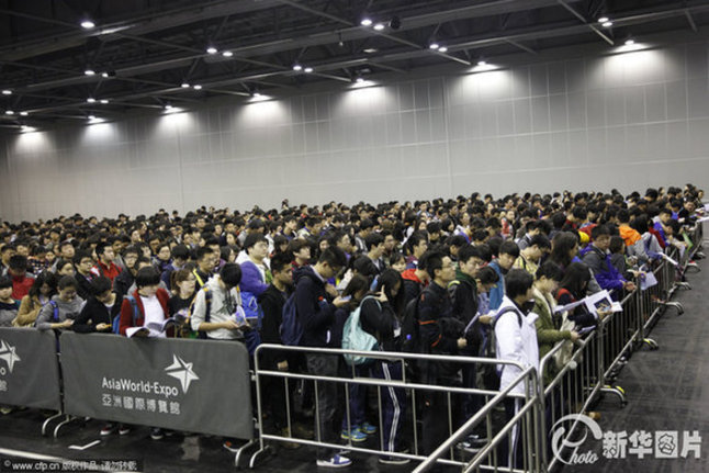 2014年01月25日，香港，在亞洲國際博覽館考場，近萬名考生參加了有“美國高考”之稱的SAT考試。  