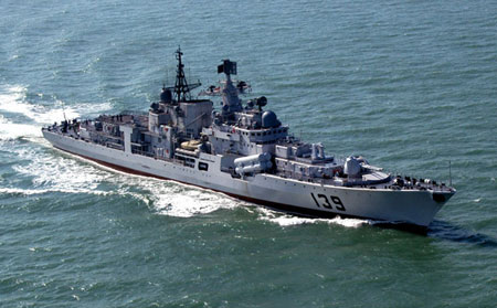 原文配圖：中國導彈驅逐艦“寧波”號。