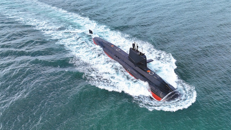 海軍某潛艇支隊(duì)開(kāi)展海上訓(xùn)練