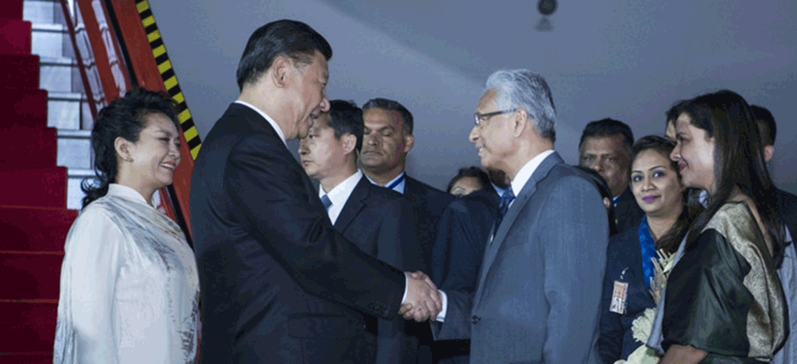習(xí)近平抵達(dá)毛里求斯共和國(guó)過(guò)境并進(jìn)行友好訪問(wèn)