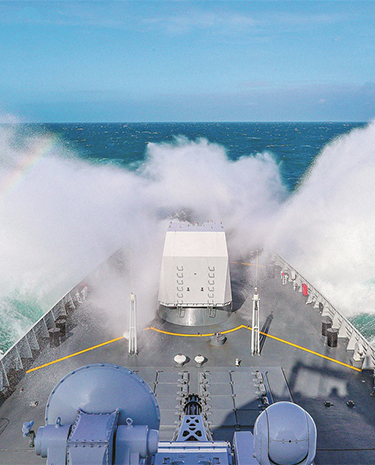 海軍某驅(qū)逐艦支隊艦艇海上考核影像
