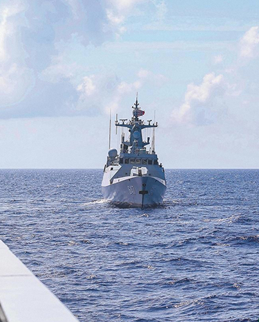 海軍某基地艦艇編隊專攻精練掠影