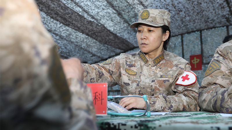 了不起的中國軍人丨張瑛：海拔5681米，那里有她最牽掛的人