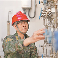 為強軍興軍貢獻科研力量