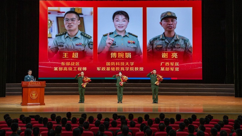 分享奮斗故事 激揚報國之志